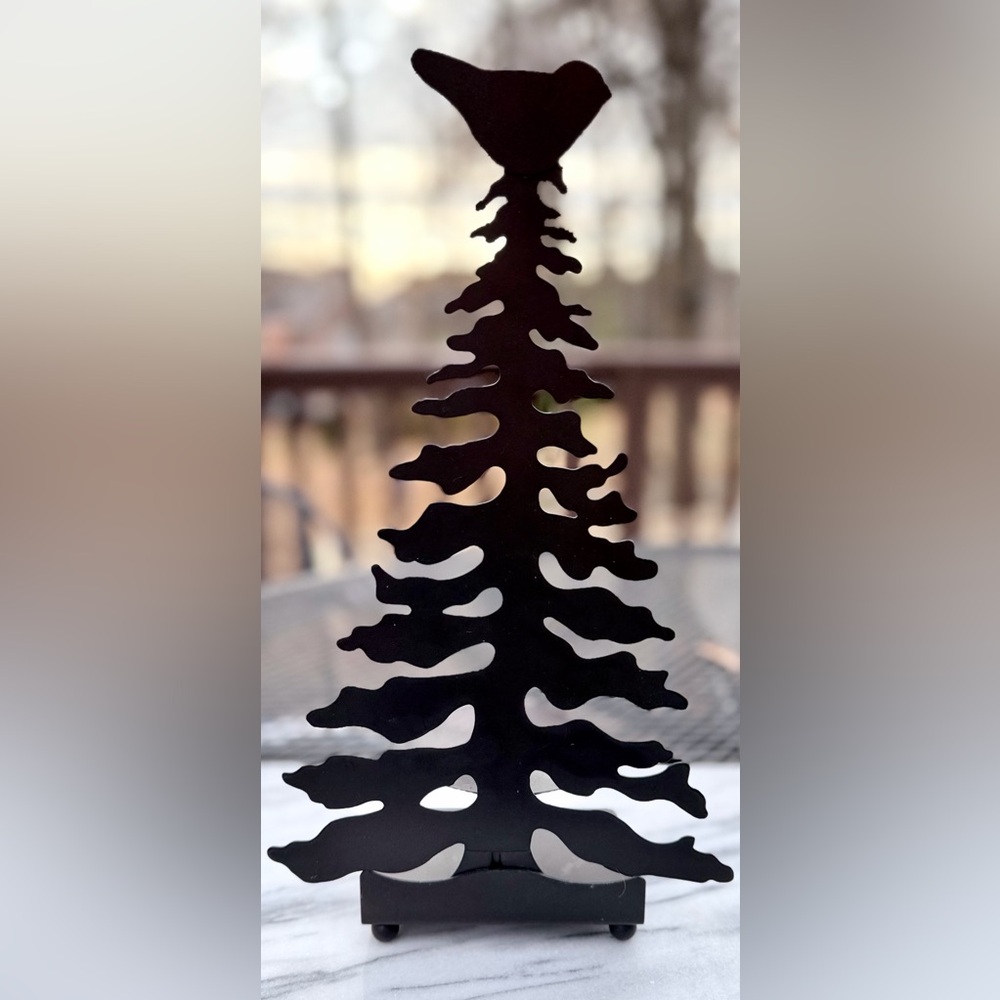 Metal Tree w/Bird Silhouette by DeLeon Collection